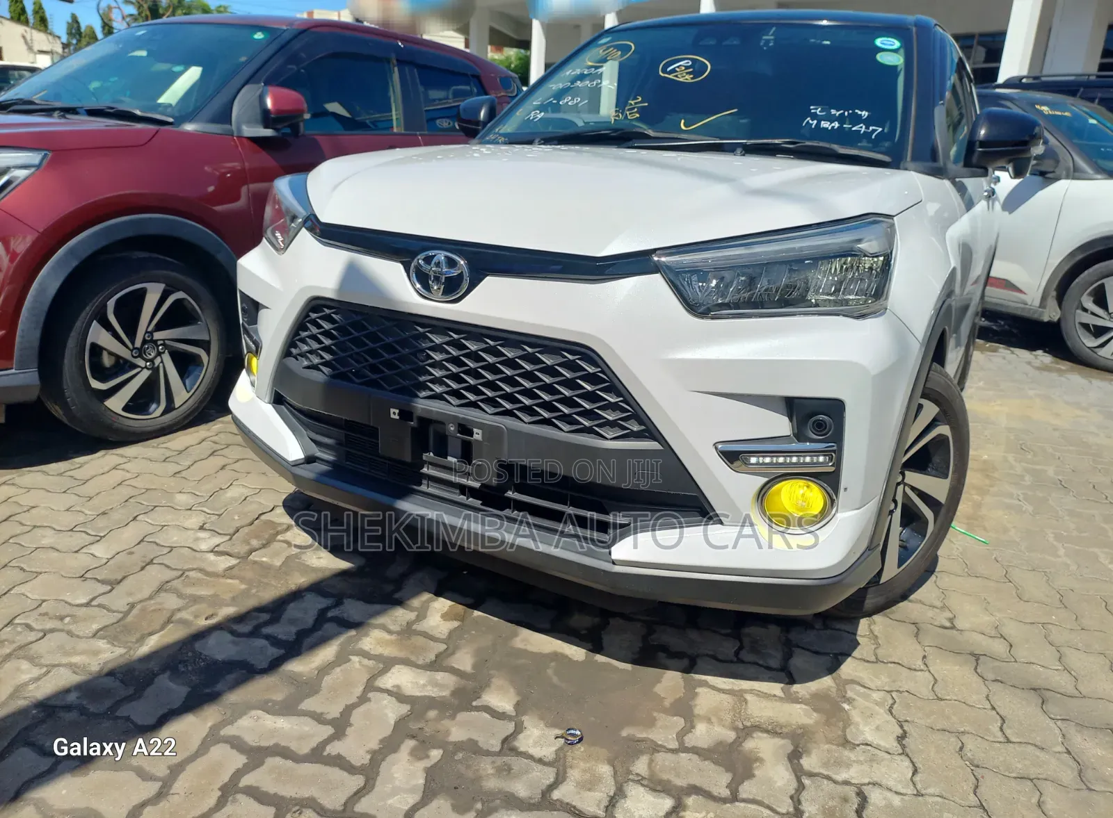 Toyota Raize 1.0 AWD 2021 White
