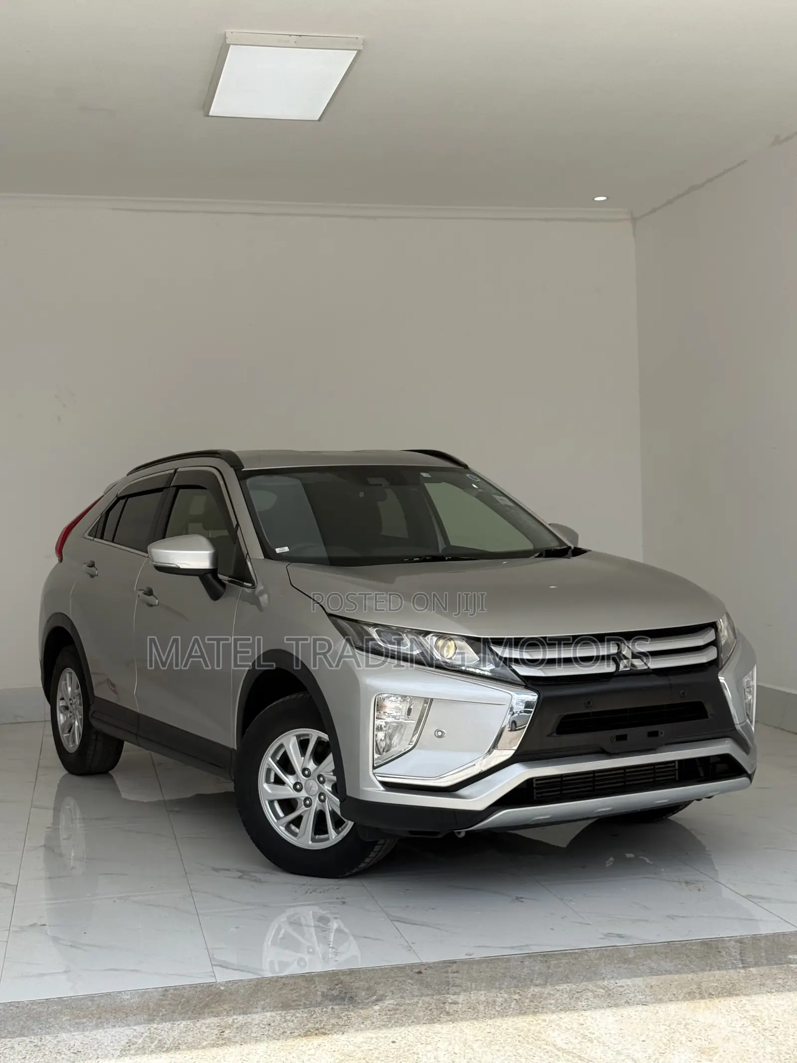 Mitsubishi Eclipse 2019 Silver
