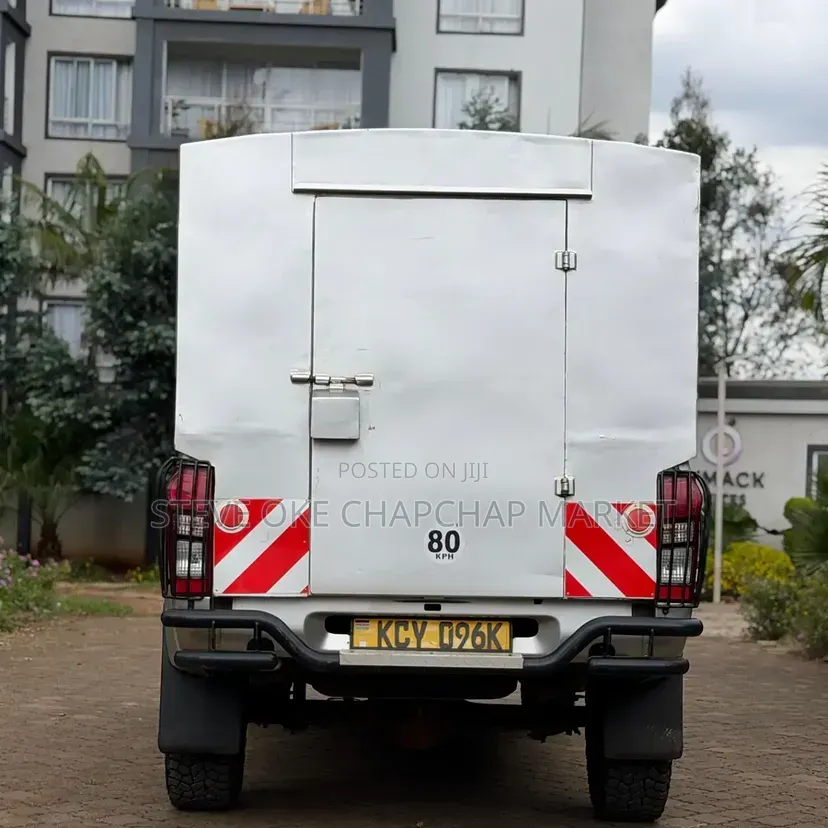 Isuzu D-MAX 2019 Silver