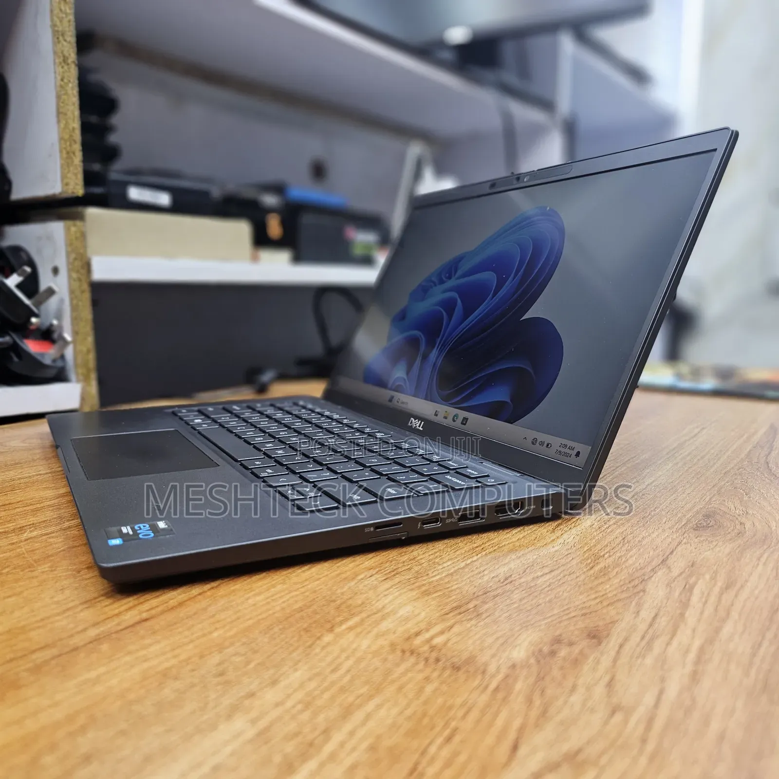 Laptop Dell Latitude 7390 16GB Intel Core i7 SSD 512GB
