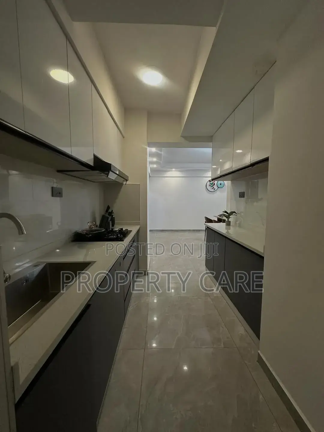 2bdrm Apartment in Valley Arcade for sale
