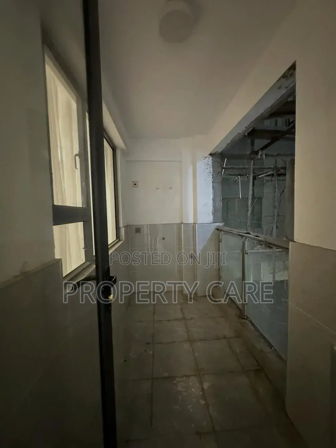 2bdrm Apartment in Valley Arcade for sale