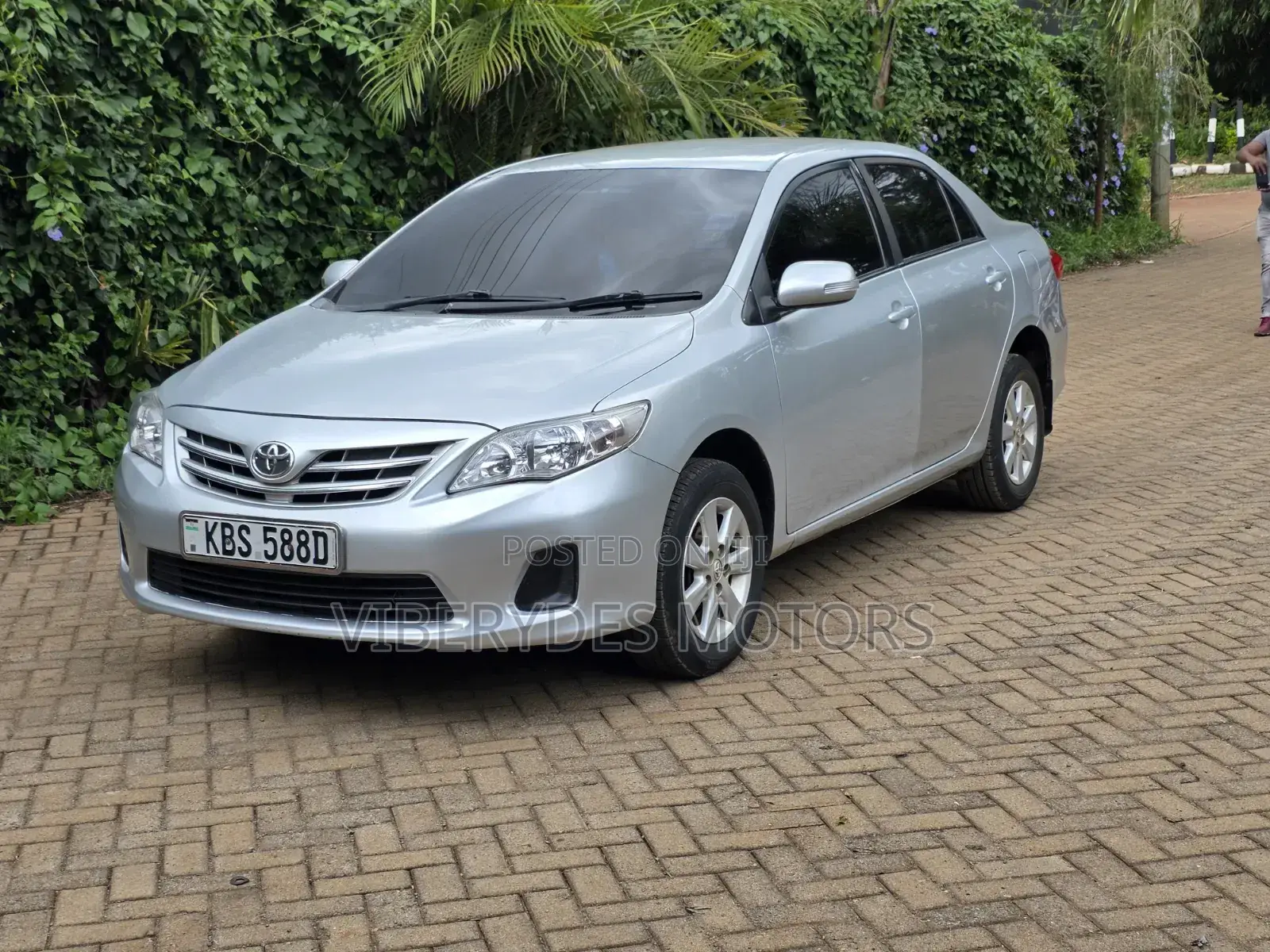 Toyota Corolla 2012 Silver