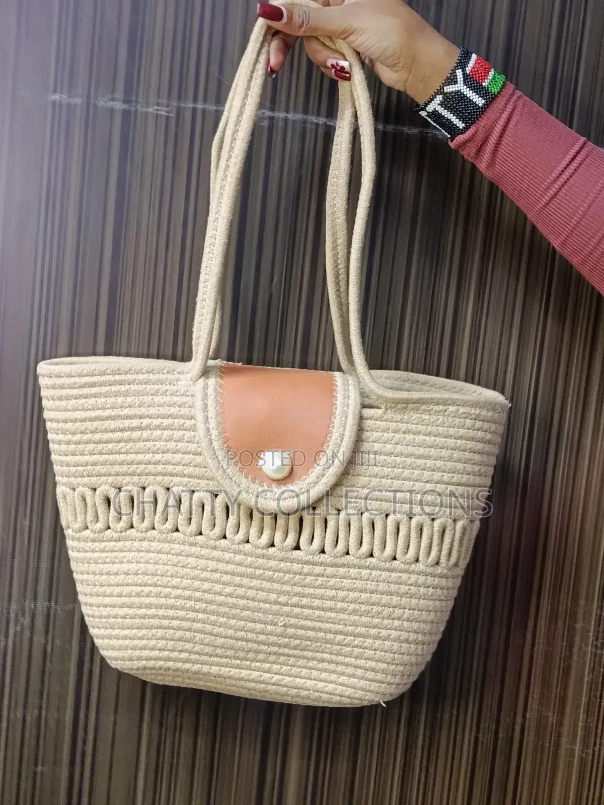 Brown Pattern Wooven Rattan Ladies Handbags/ Beach Bags With Snap Lock