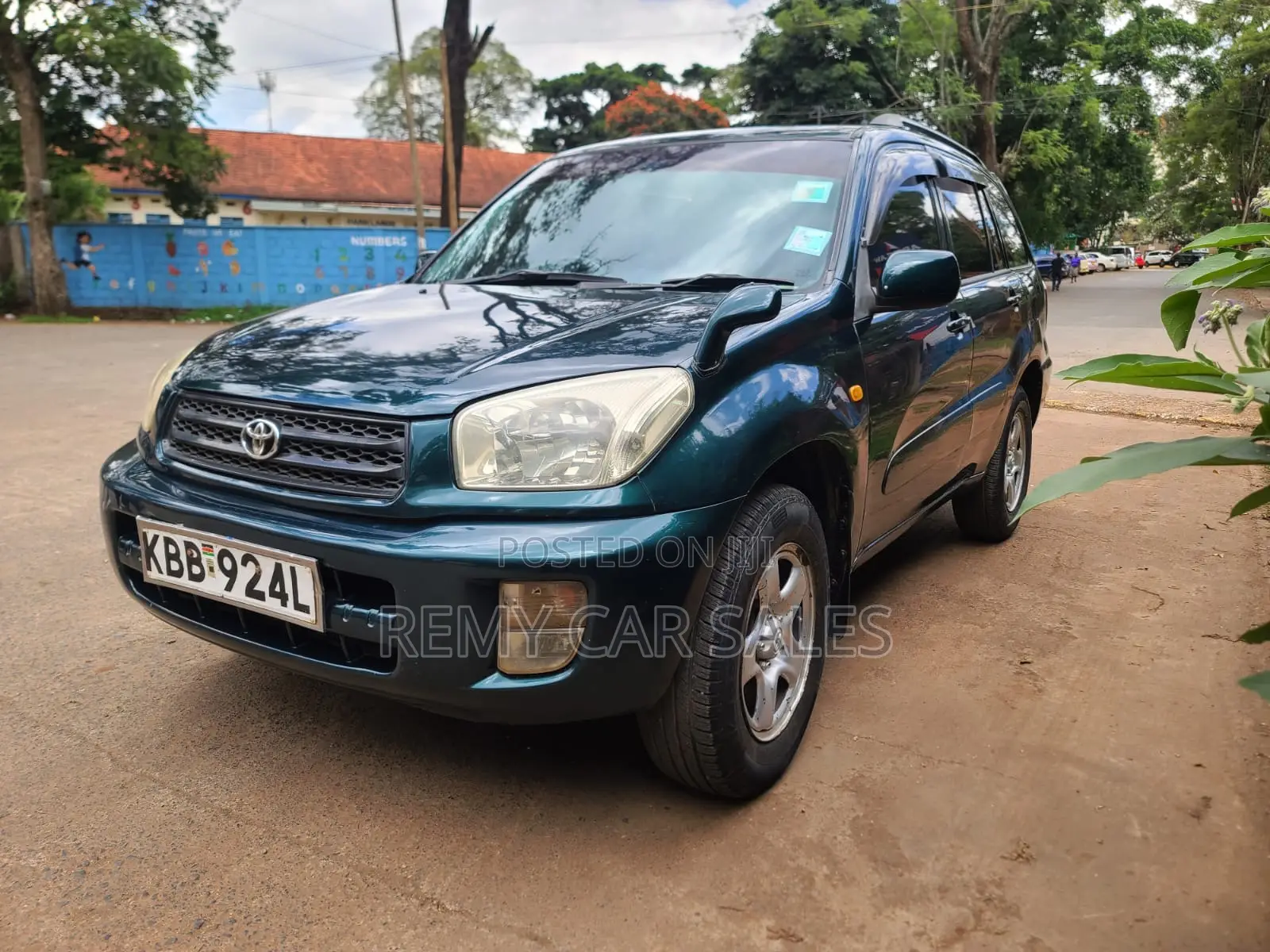 Toyota RAV4 2001 Green
