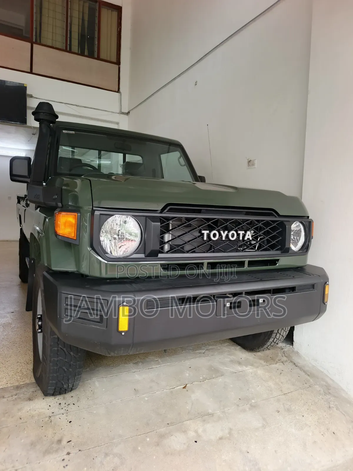 Toyota Land Cruiser 79 Series 2025 Green