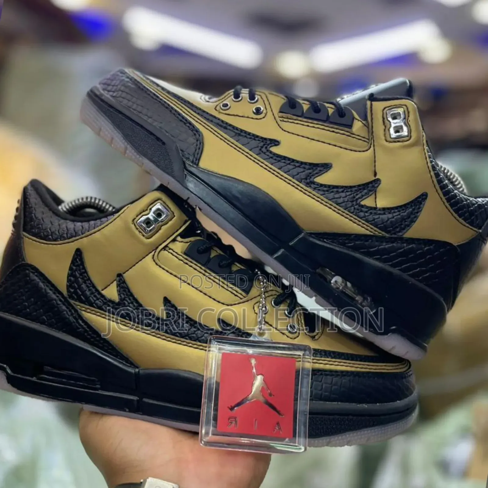 Air Jordan 3 Retro “El Vuelo Black Sample “ Sneakers