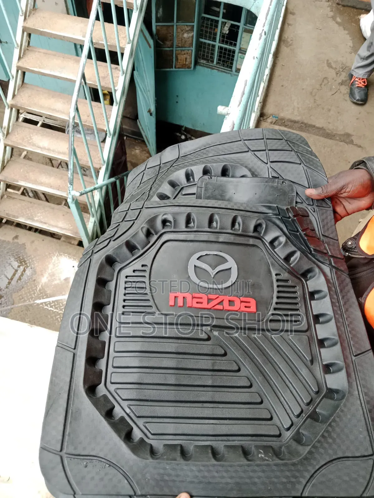 Mazda Durable Rubber Mats With Groovesfor Waterproof Protection
