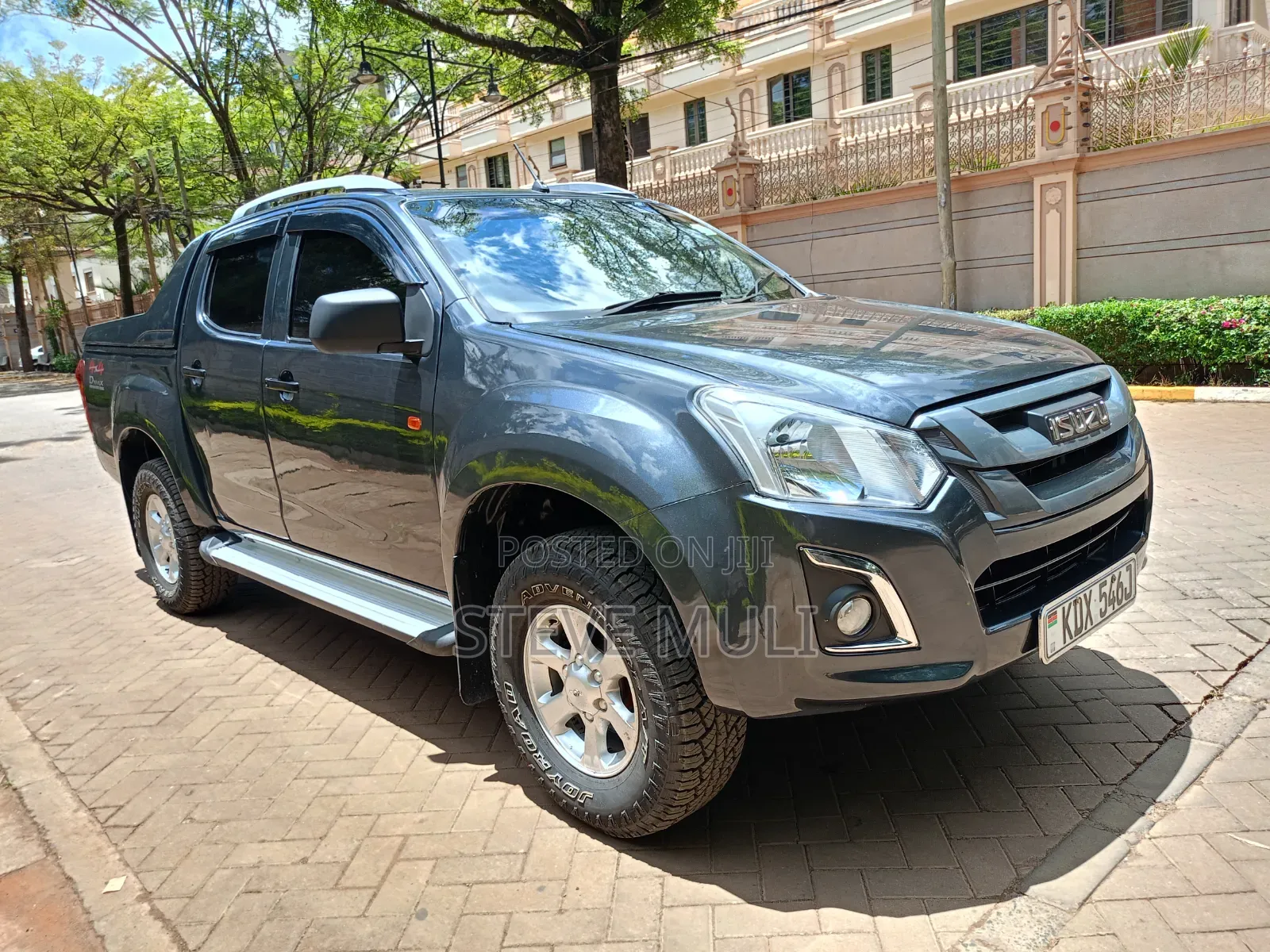 Isuzu D-MAX 2018 Gray