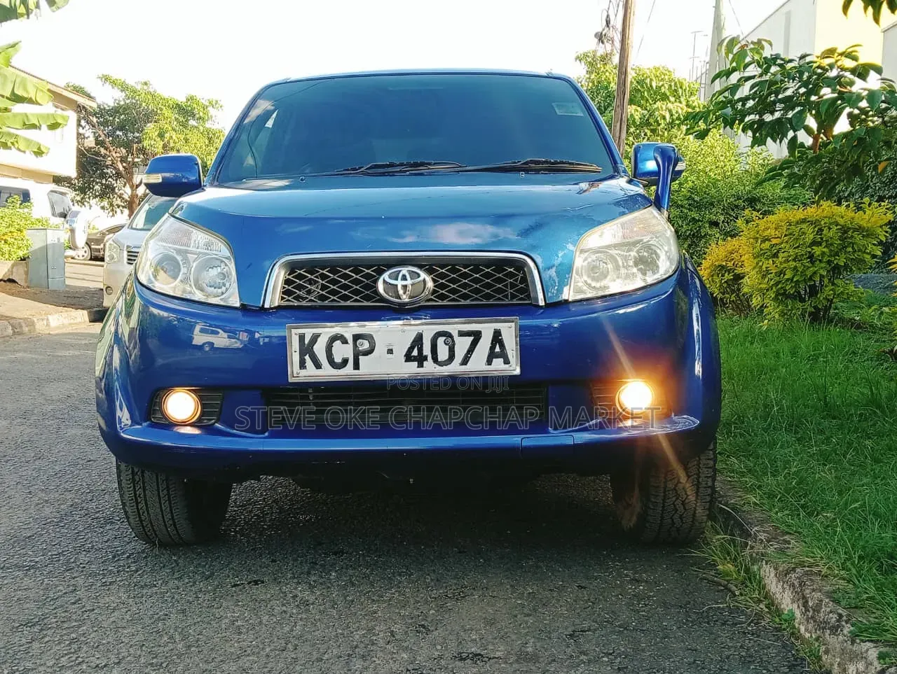 Toyota Rush 2011 Blue
