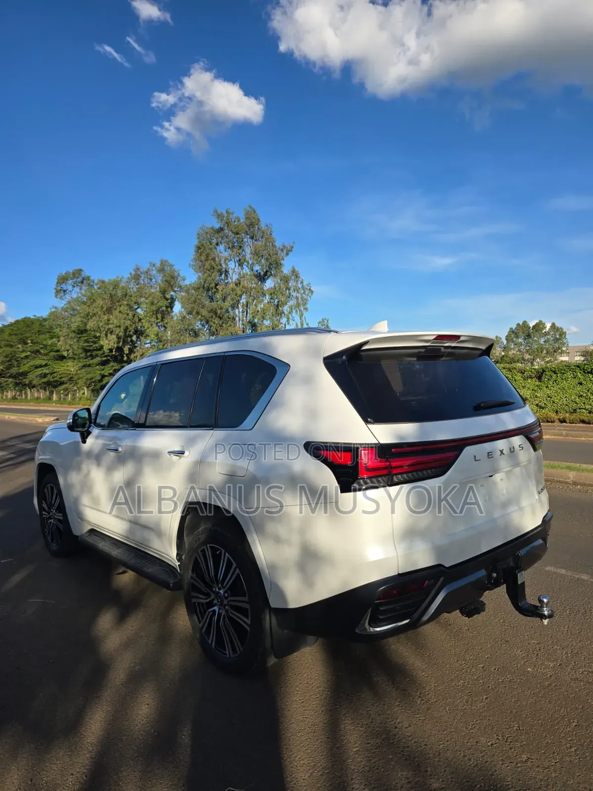 Toyota Land Cruiser 2023 White