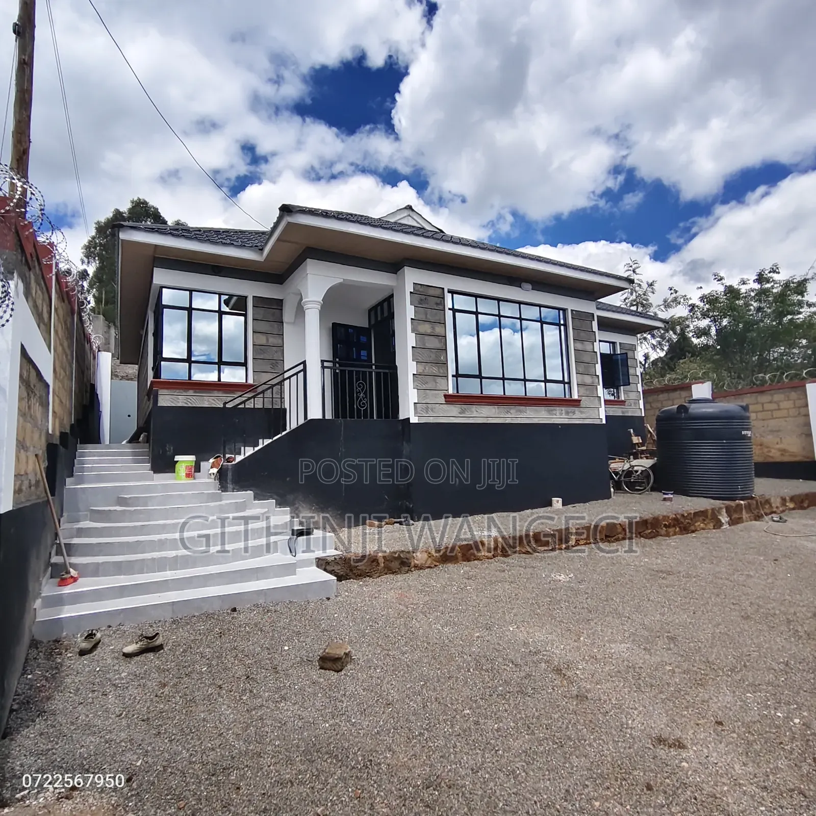 4bdrm Bungalow in Kibiko, Kibiku for sale