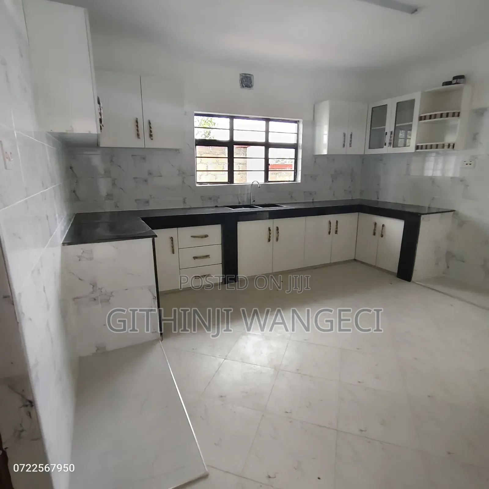 4bdrm Bungalow in Kibiko, Kibiku for sale