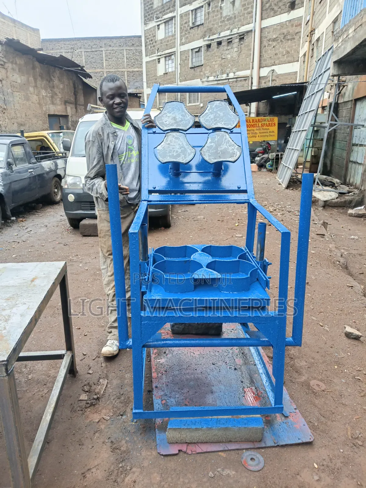 Cubro Mould Machine