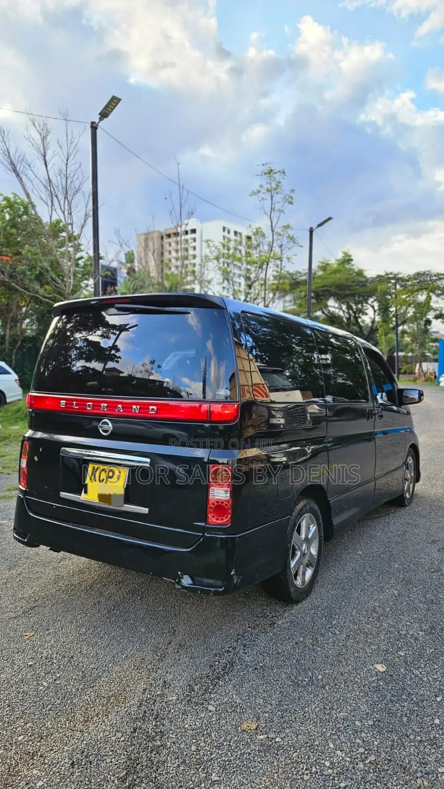 Nissan Elgrand 2010 Black