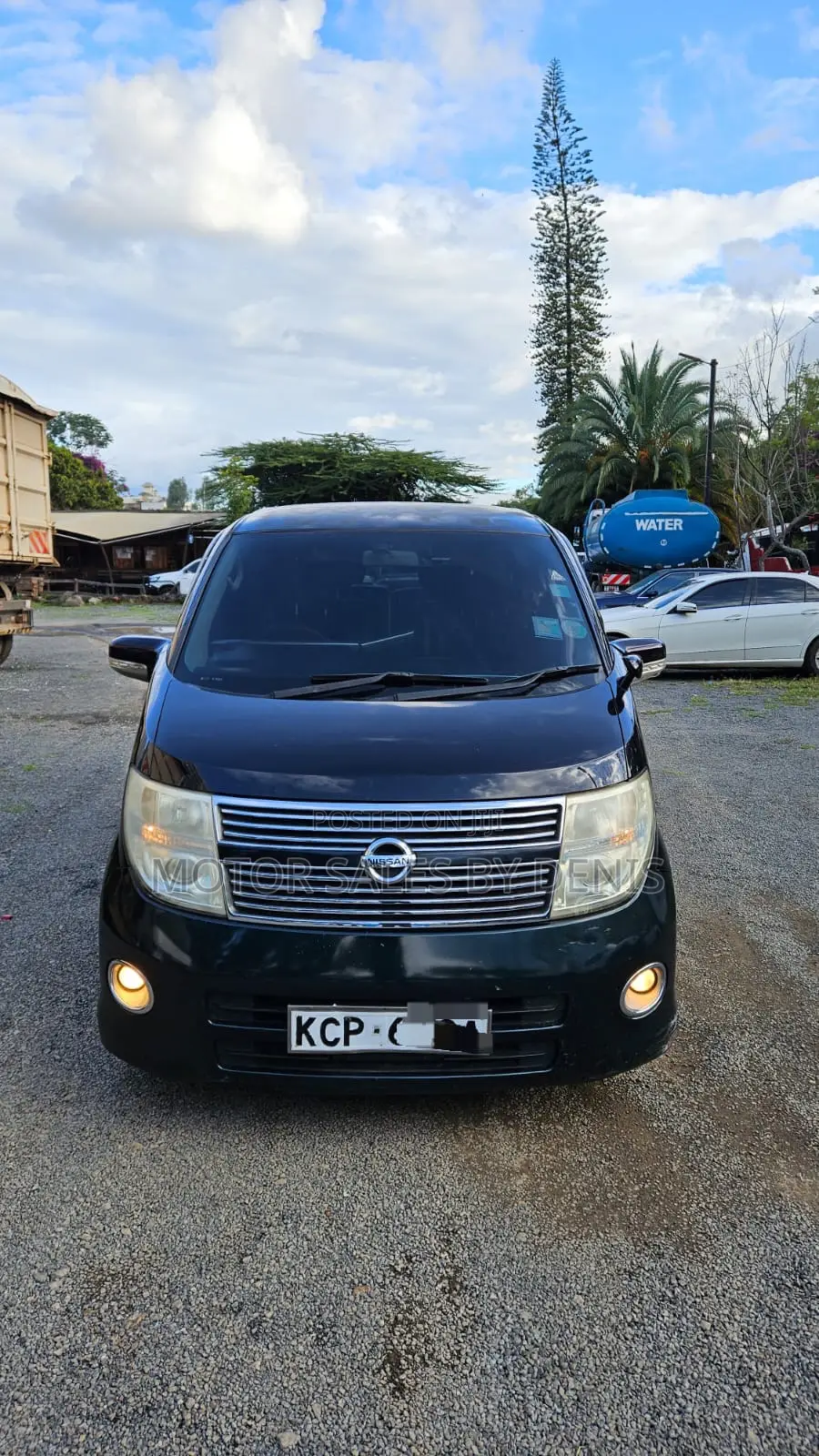 Nissan Elgrand 2010 Black