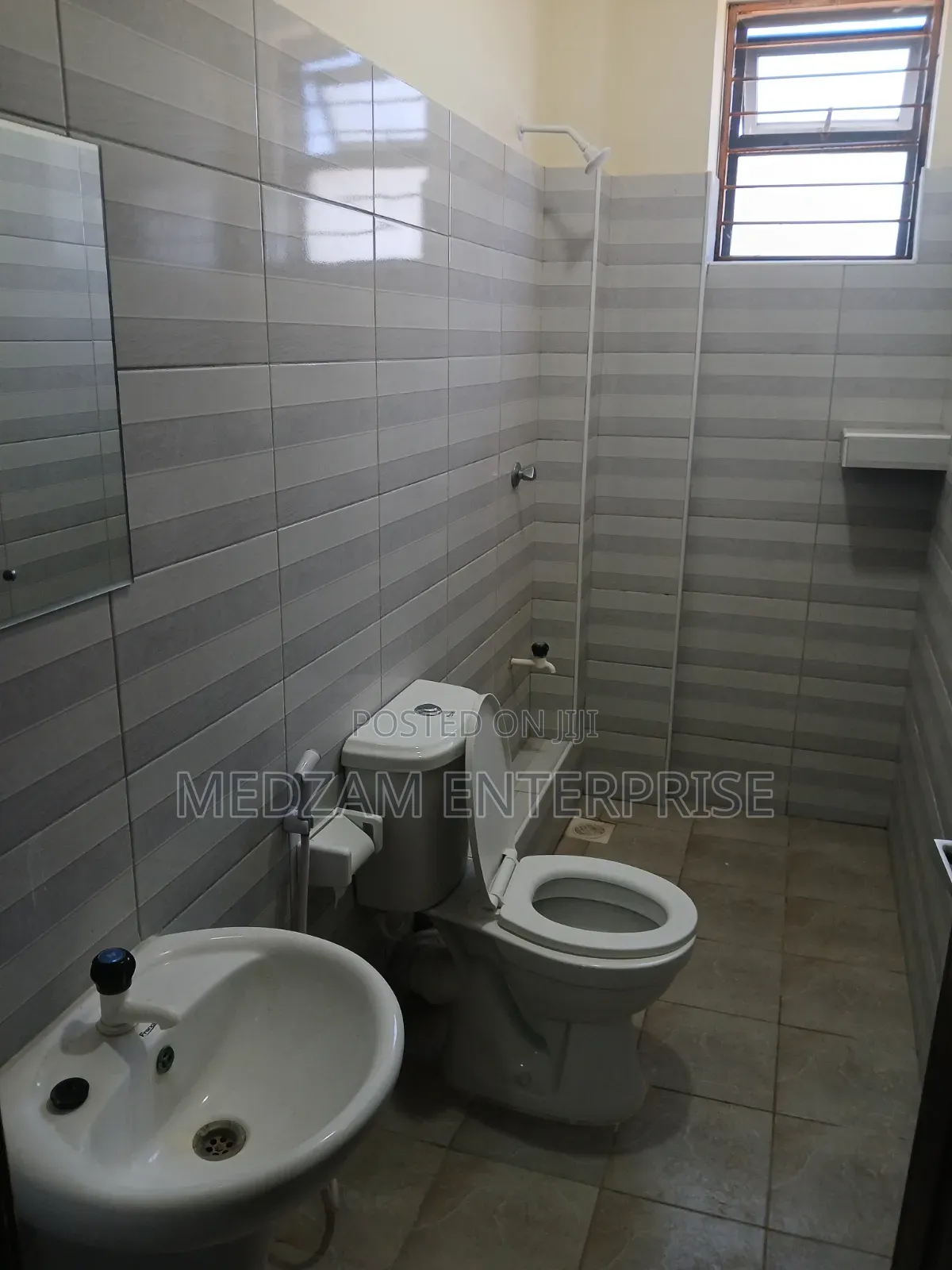 1bdrm Apartment in Rahaleo Estate, Ziwa la Ngombe for rent