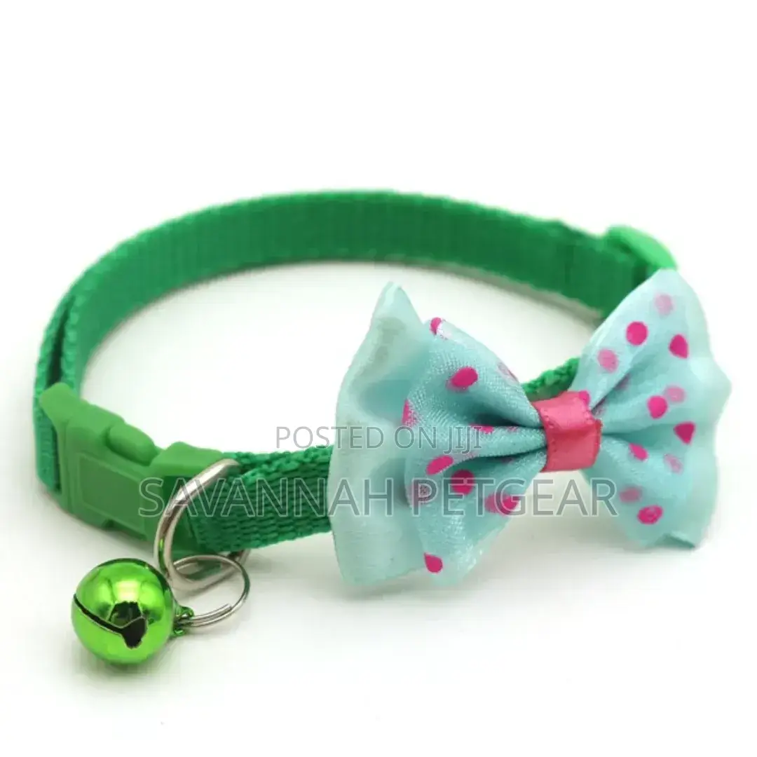 Cat Collar With Bowtie and Polka Dots Bell