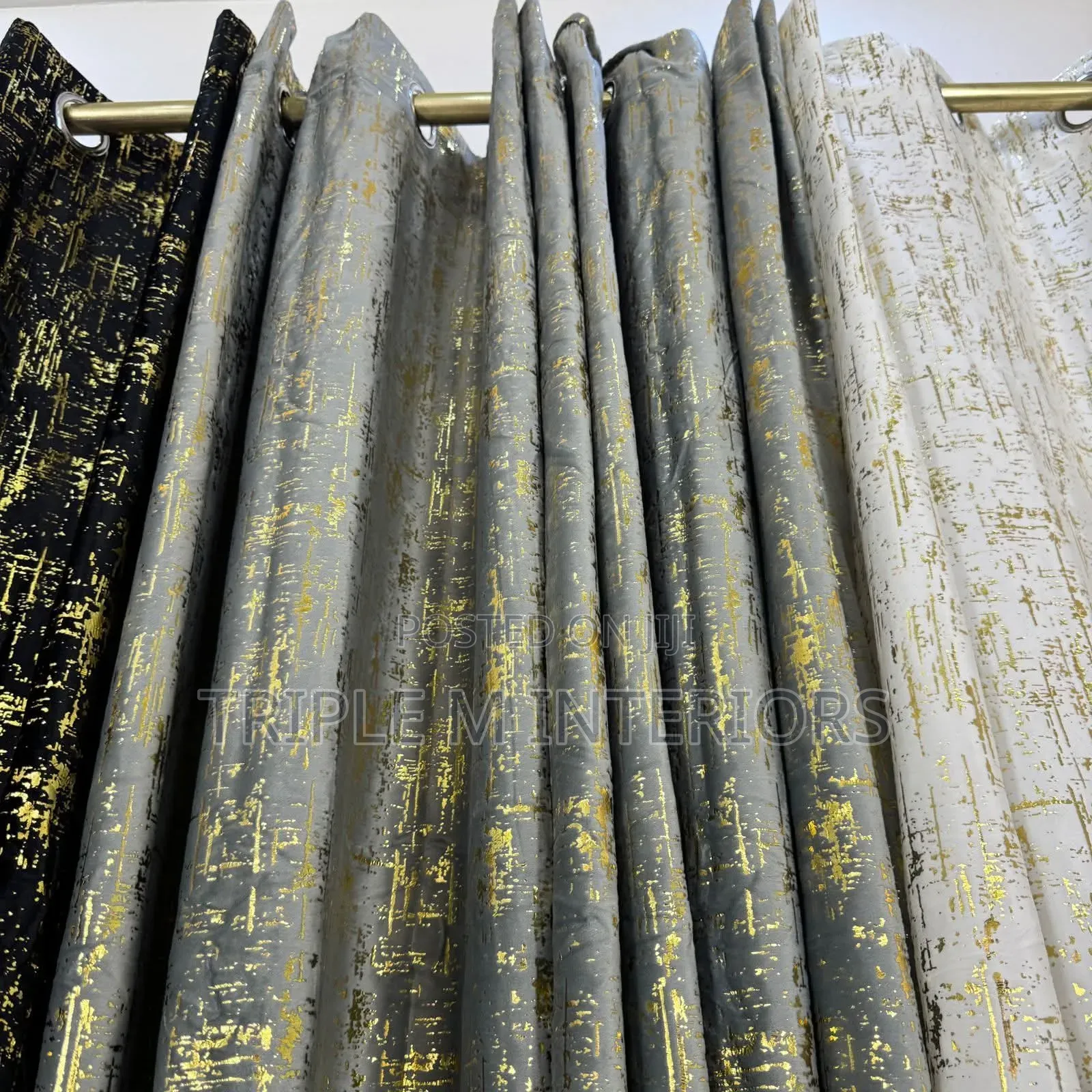 Smooth Flow Velvet Curtains for Relaxation