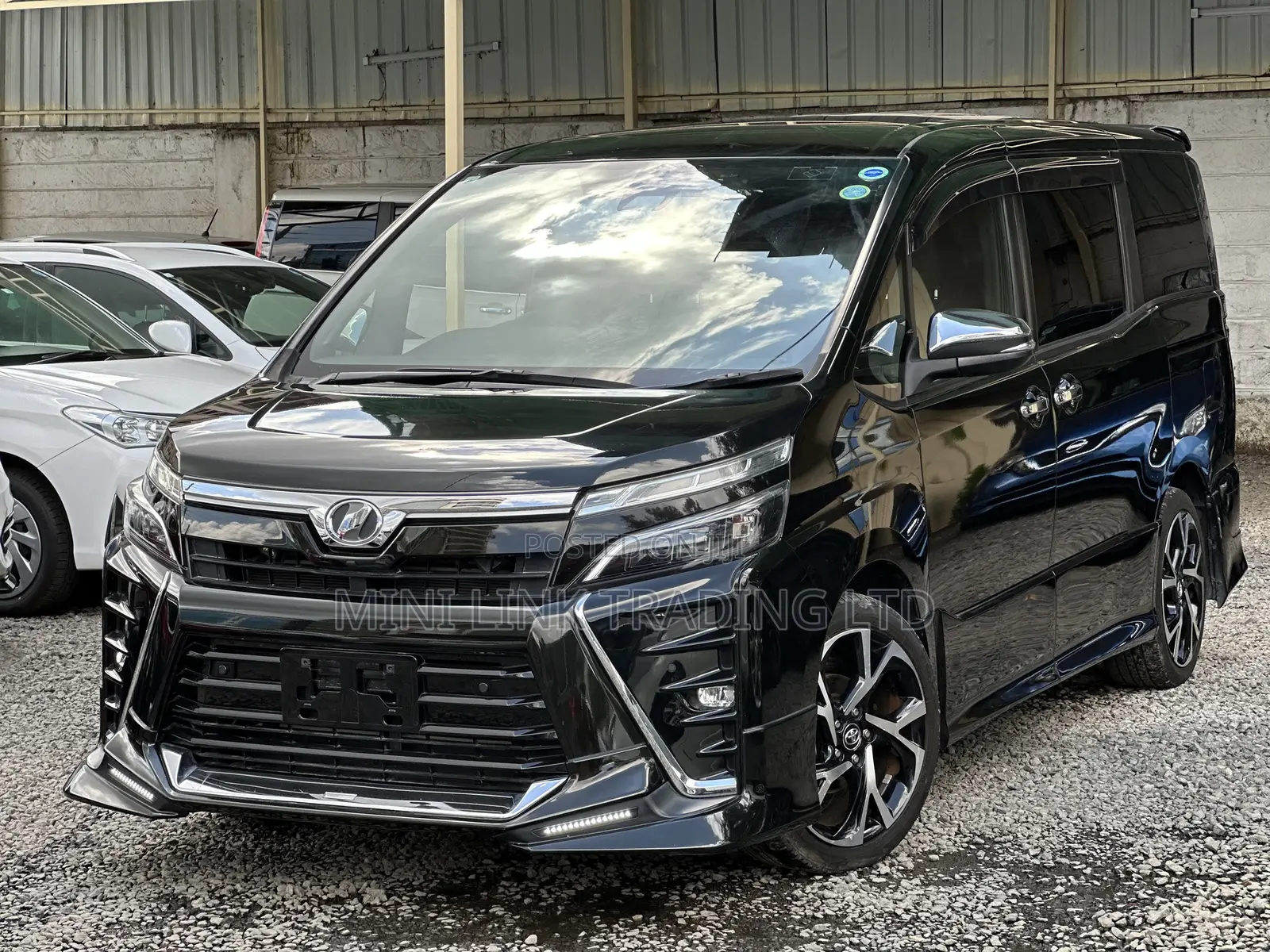 Toyota Voxy 2019 Green
