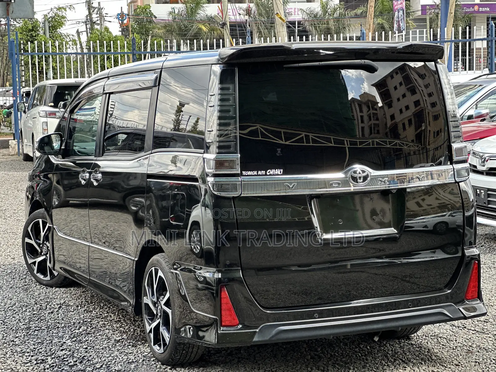 Toyota Voxy 2019 Green