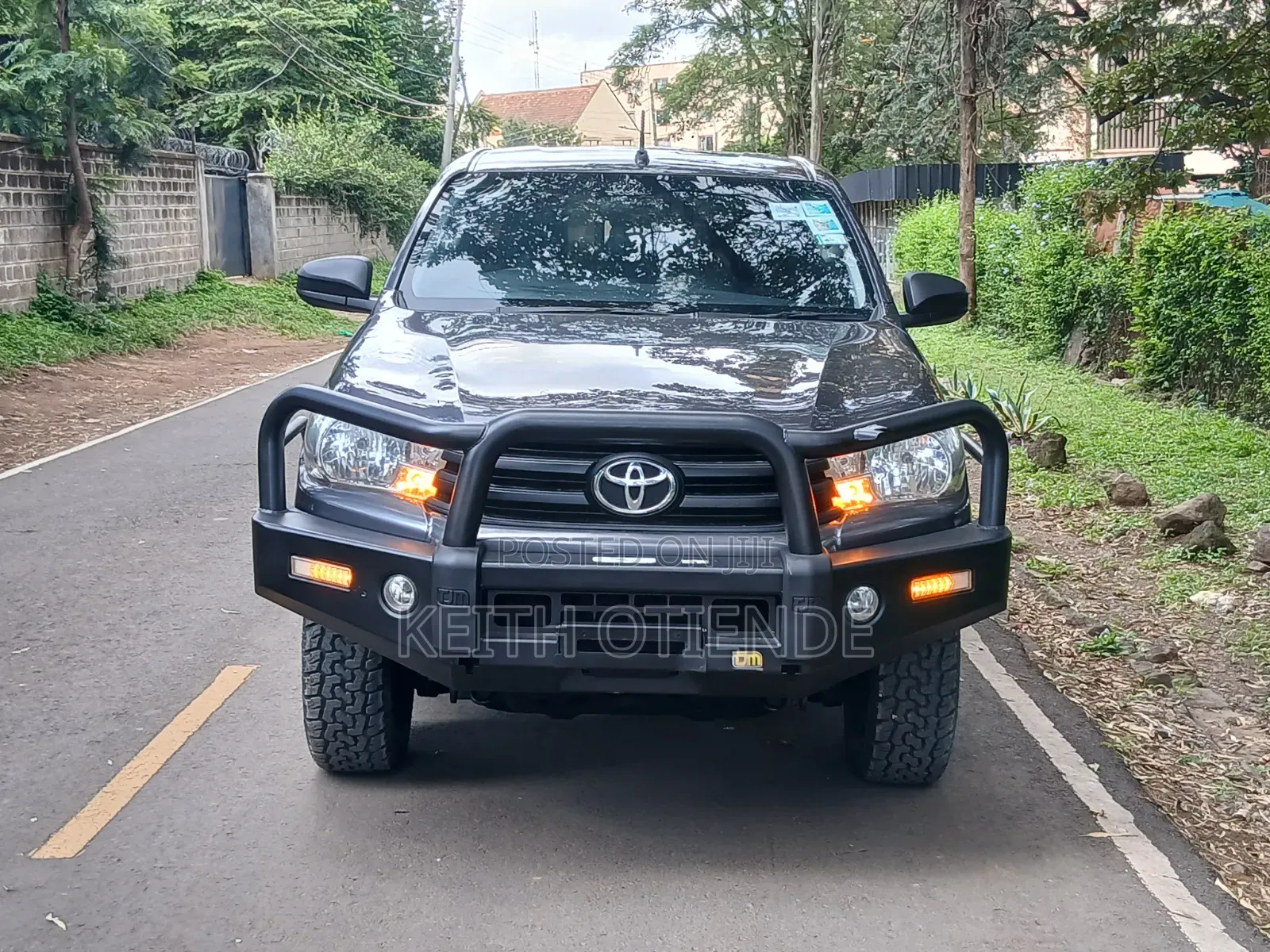 Toyota Hilux Revo Double Cab Deisel 2.4 AWD 2021 Gray