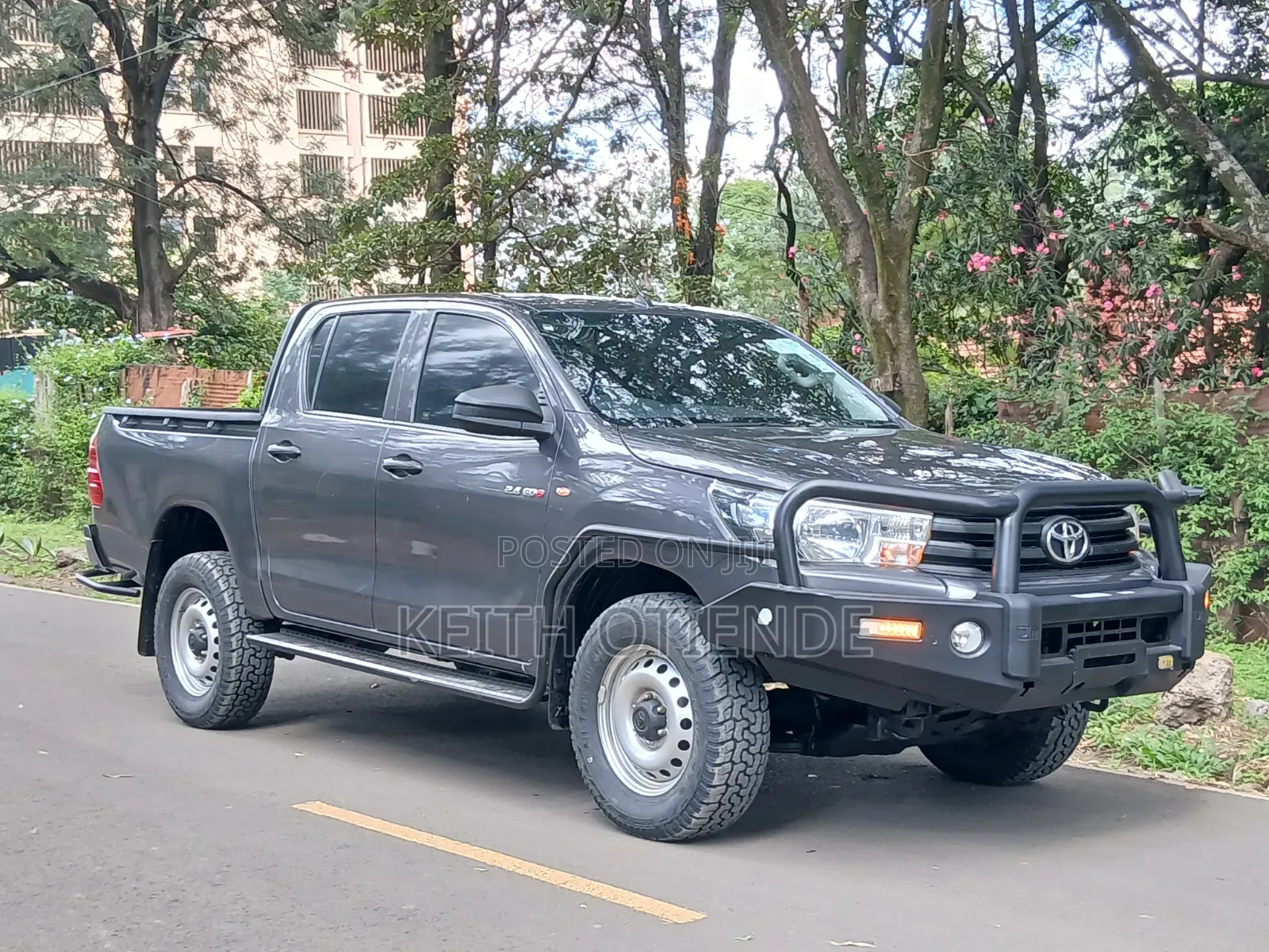 Toyota Hilux Revo Double Cab Deisel 2.4 AWD 2021 Gray