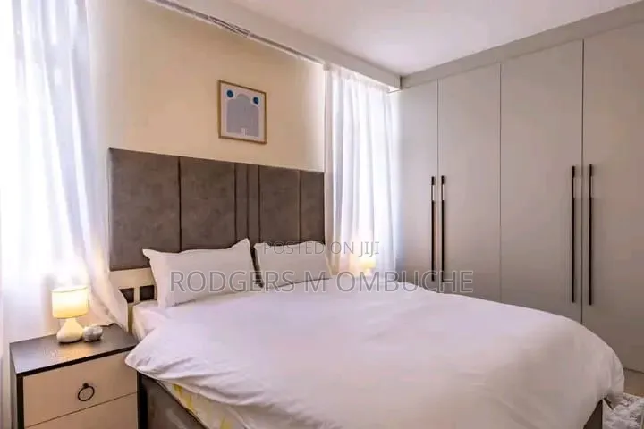 4bdrm Duplex in Spring Valley for sale