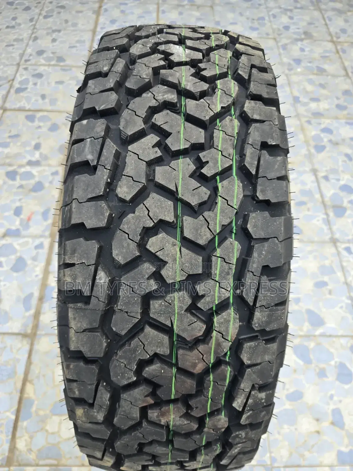 235 /70 R16 Comforser Tyres (All Terrein)