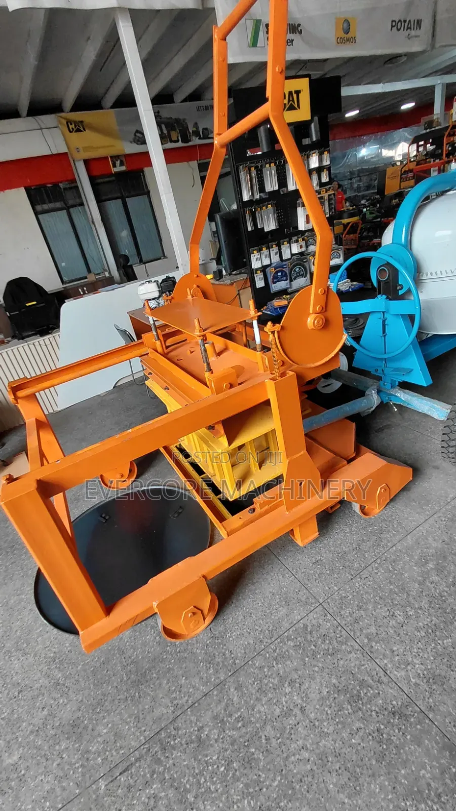Ccommercial Block Making Machine With Diesel Engine.