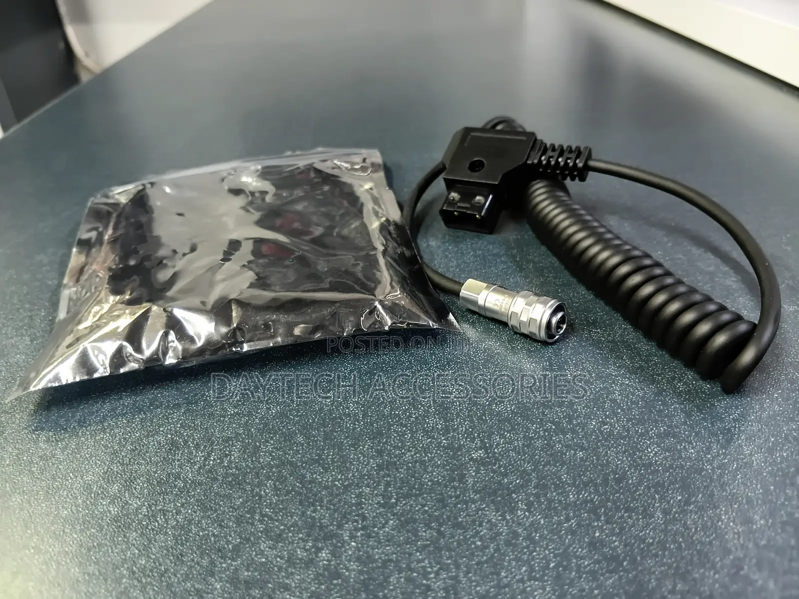 Kondor Coiled D-Tap to BMPCC / Power Cable for Blackmagic - Black