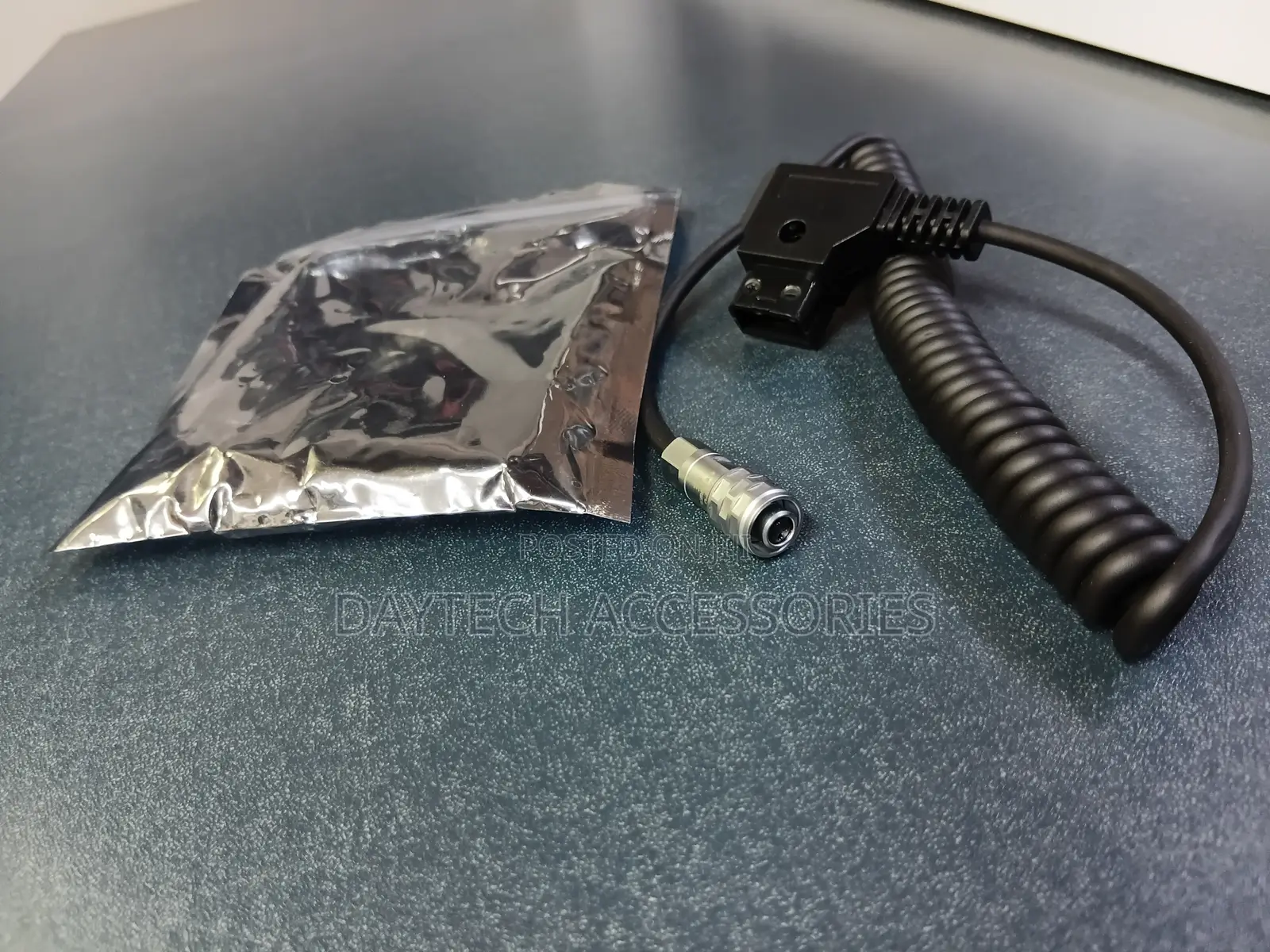 Kondor Coiled D-Tap to BMPCC / Power Cable for Blackmagic - Black
