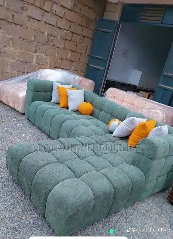 Greeñ-Cozy Bubble Sofas