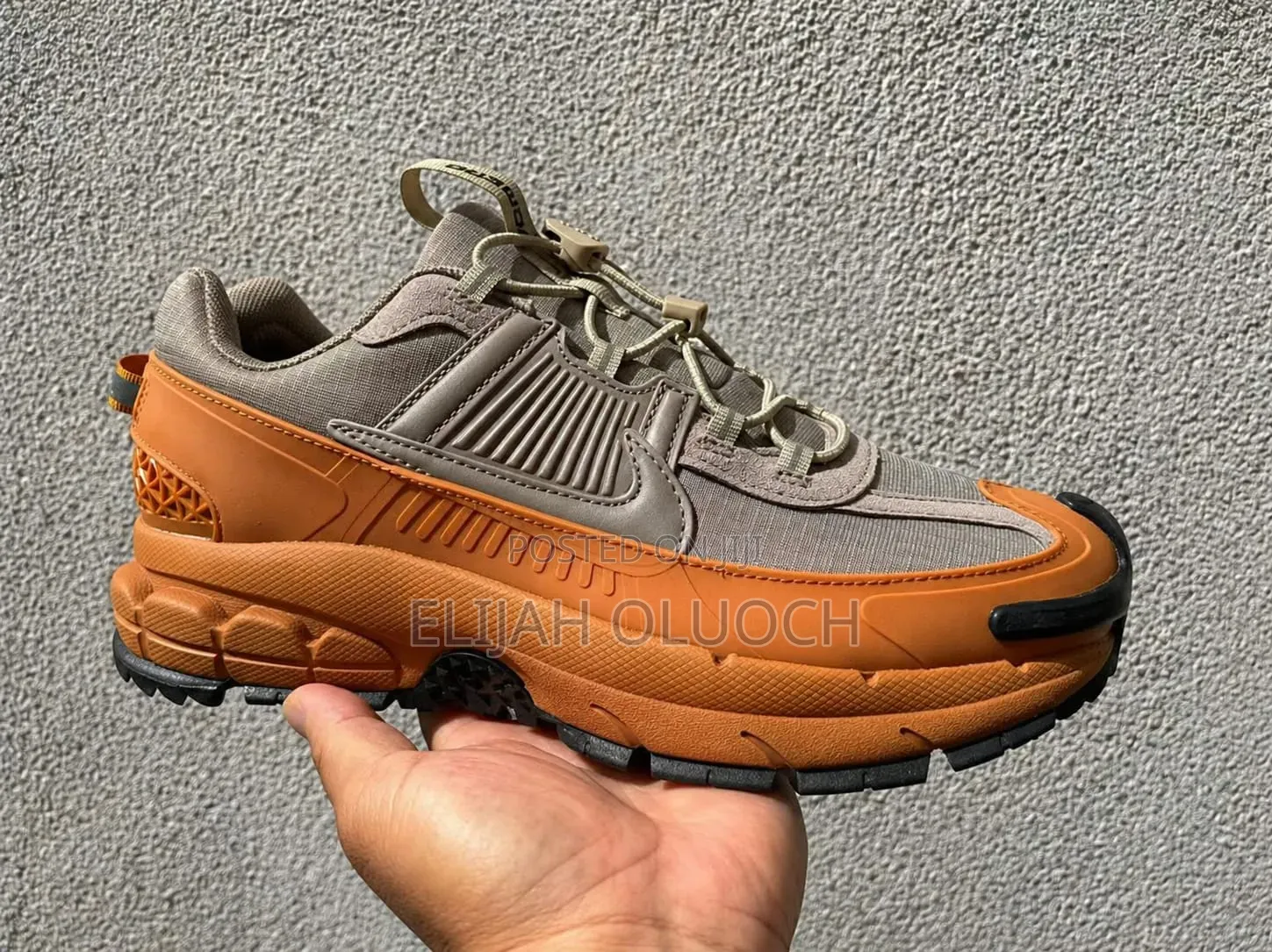 Nike Zoom Vomero Roam Sneaker,