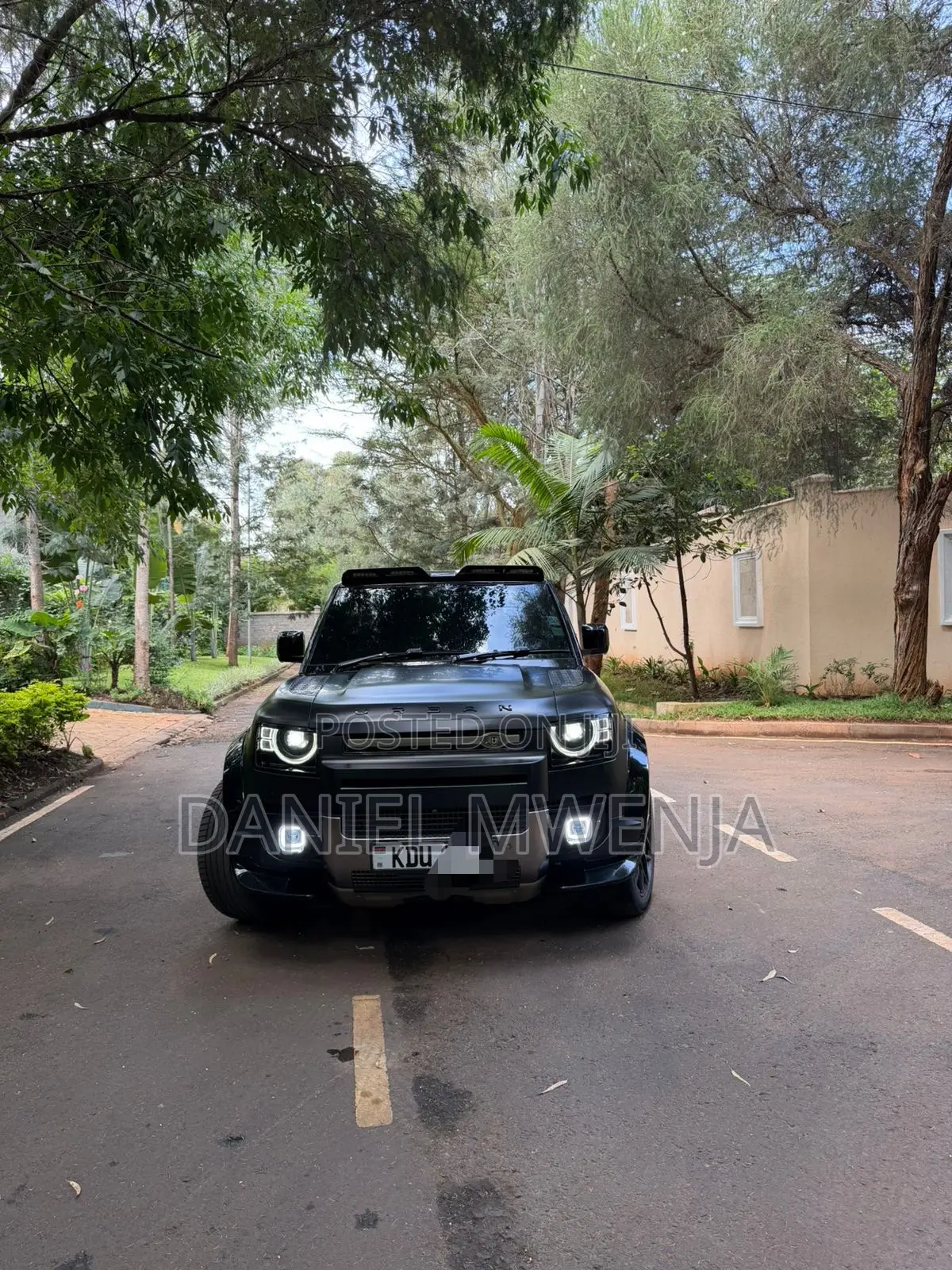 Land Rover Defender X-Dynamic SE 2023 Black