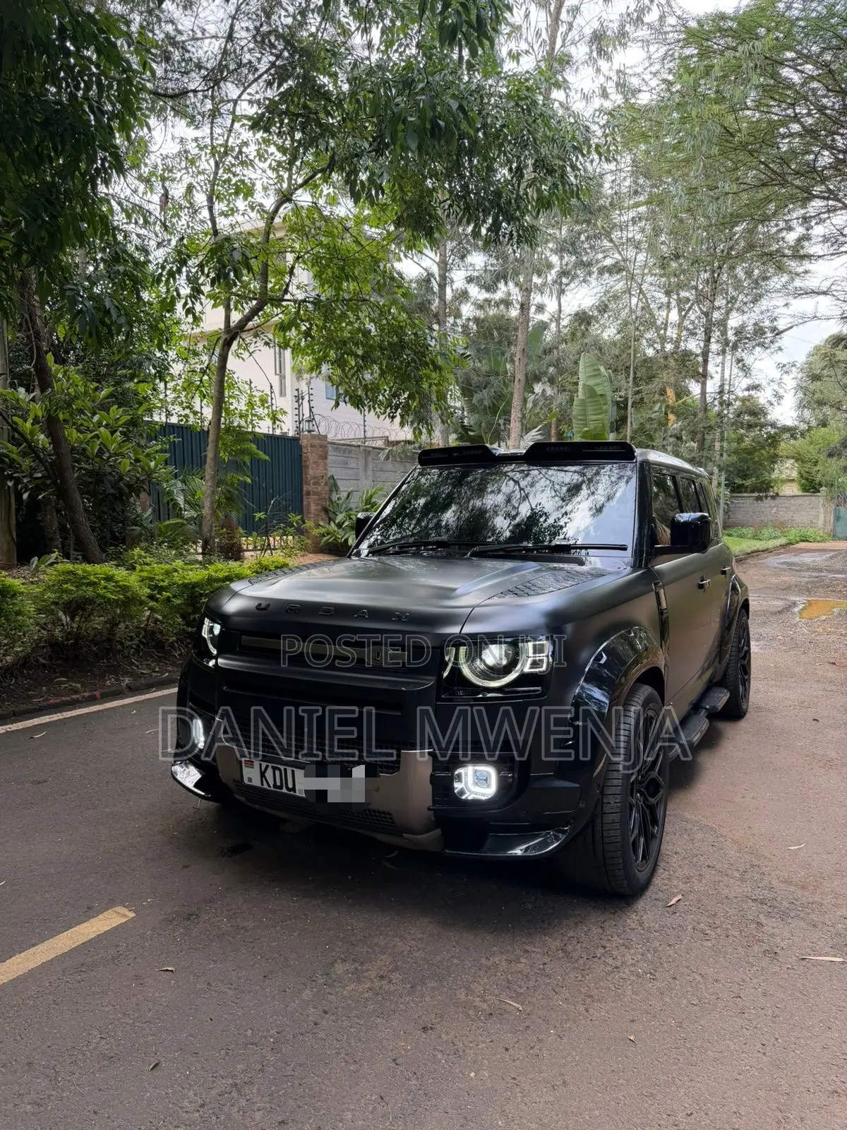Land Rover Defender X-Dynamic SE 2023 Black