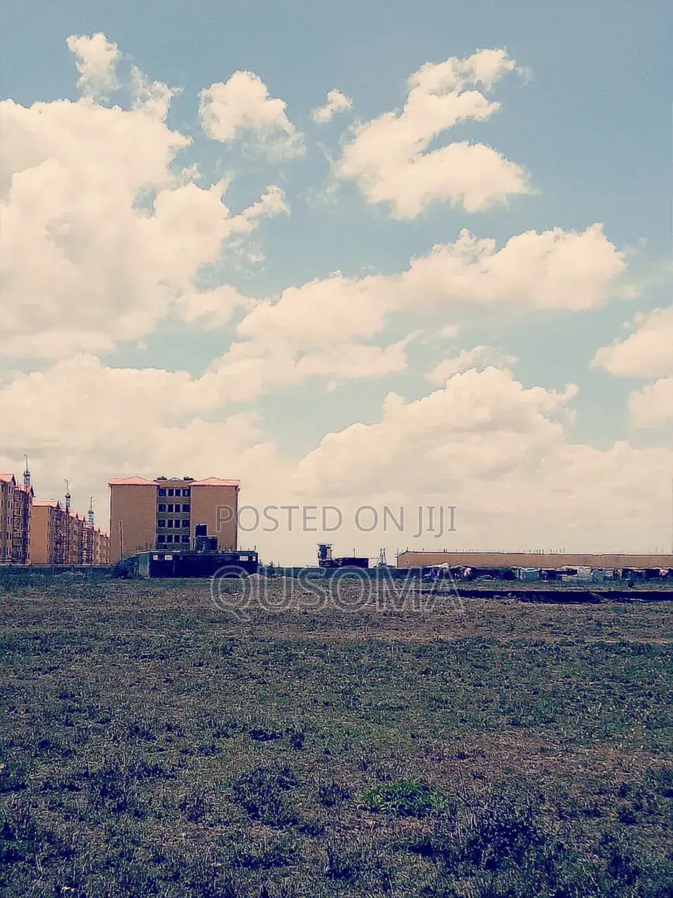 Price Slashed! Prime 50x100 Plot in Great Wall – Must Go!