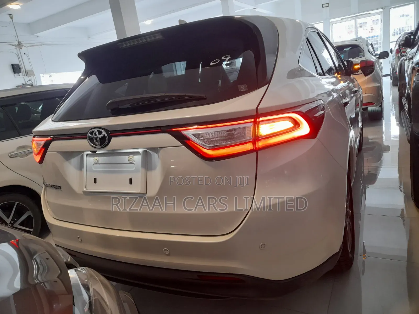 Toyota Harrier 2019 White