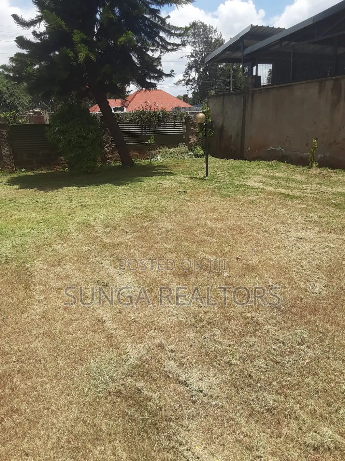 3bdrm House in Milimani for rent