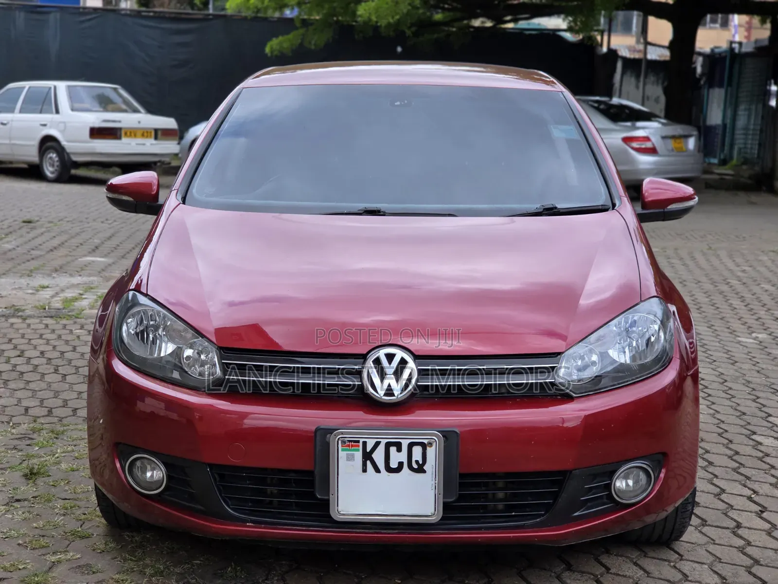 Volkswagen Golf 2011 Red