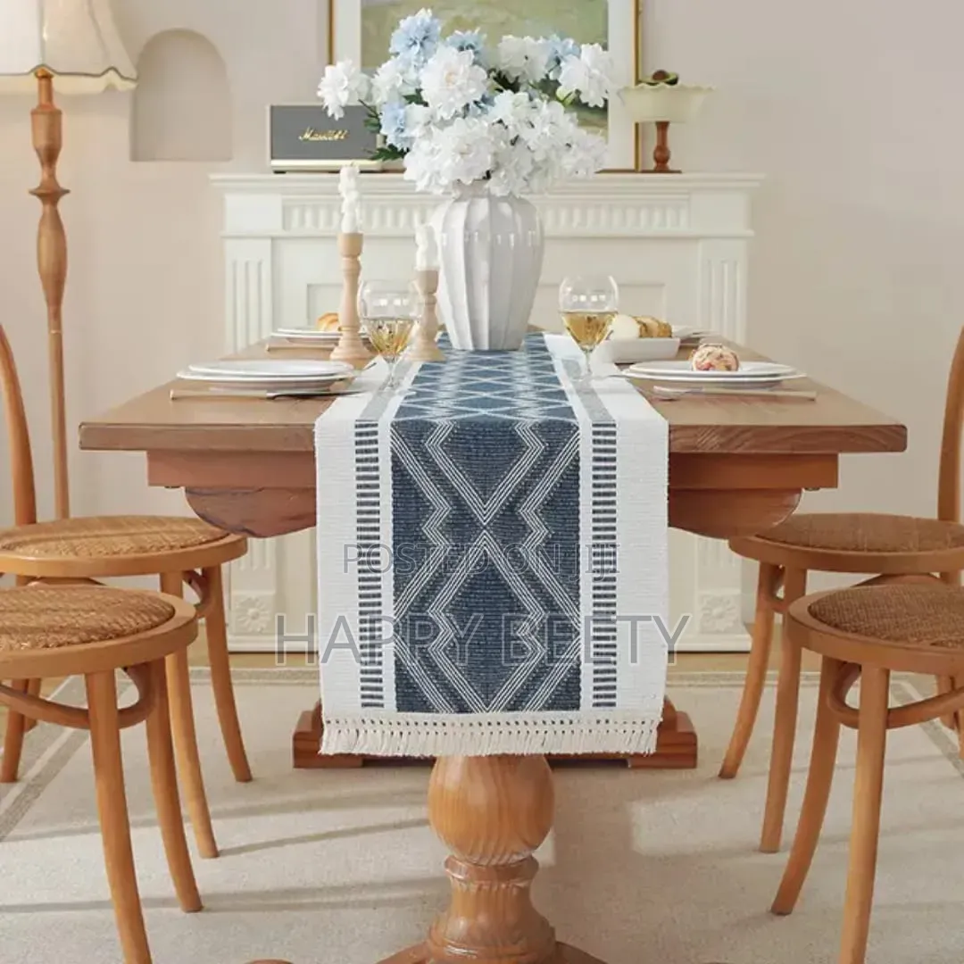 Elegant Modern Table Runner With Tassel
