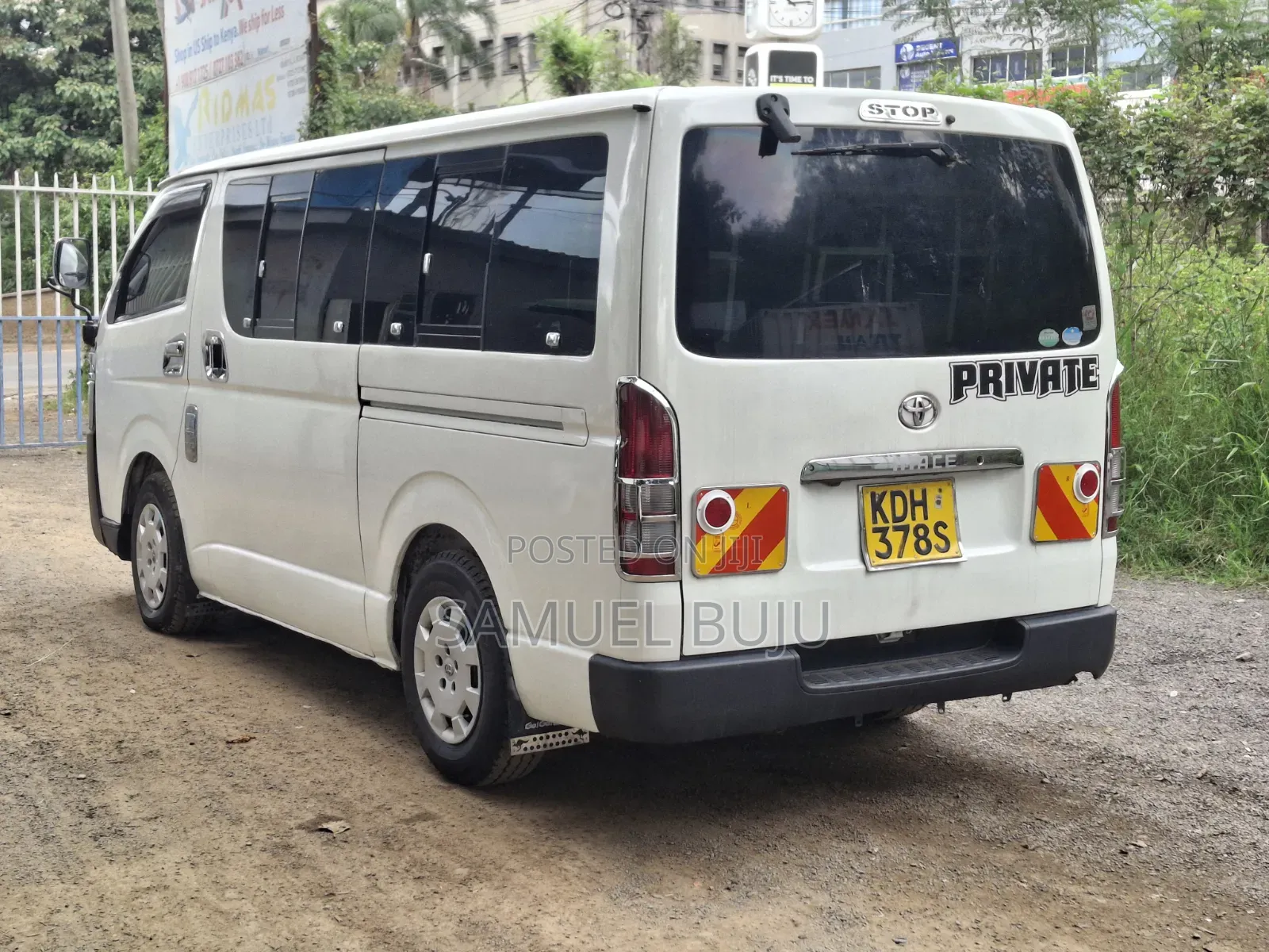 Toyota HiAce 2014 White
