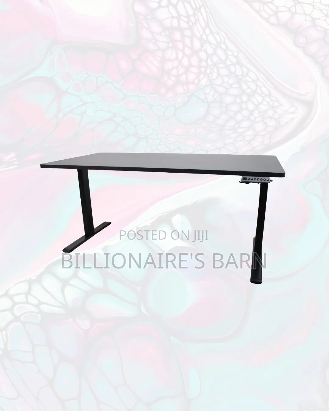 Modernize Your Office Using a Desk Clean Cable-Friendly Workspace