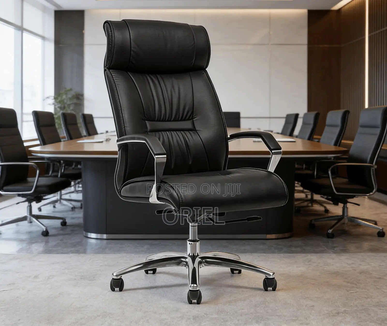 Office Chair : Chrome Base Executive High-Back Office Leather Chair