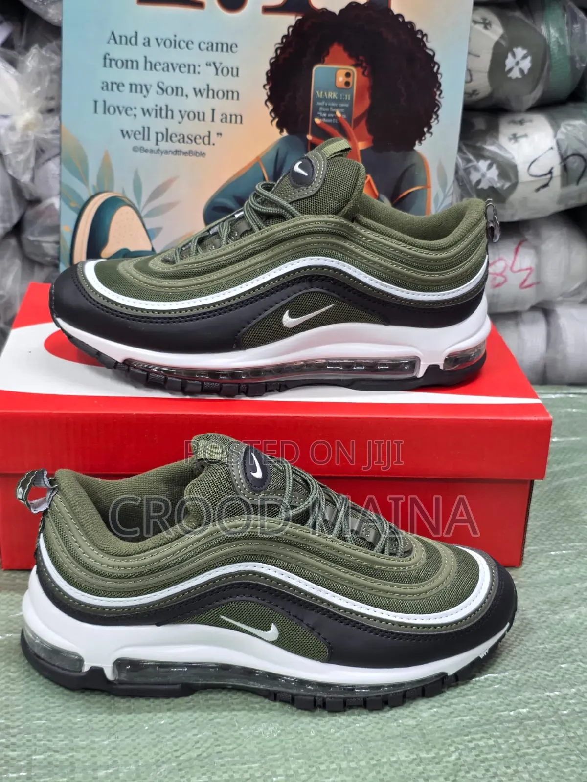 Sneaker Wear