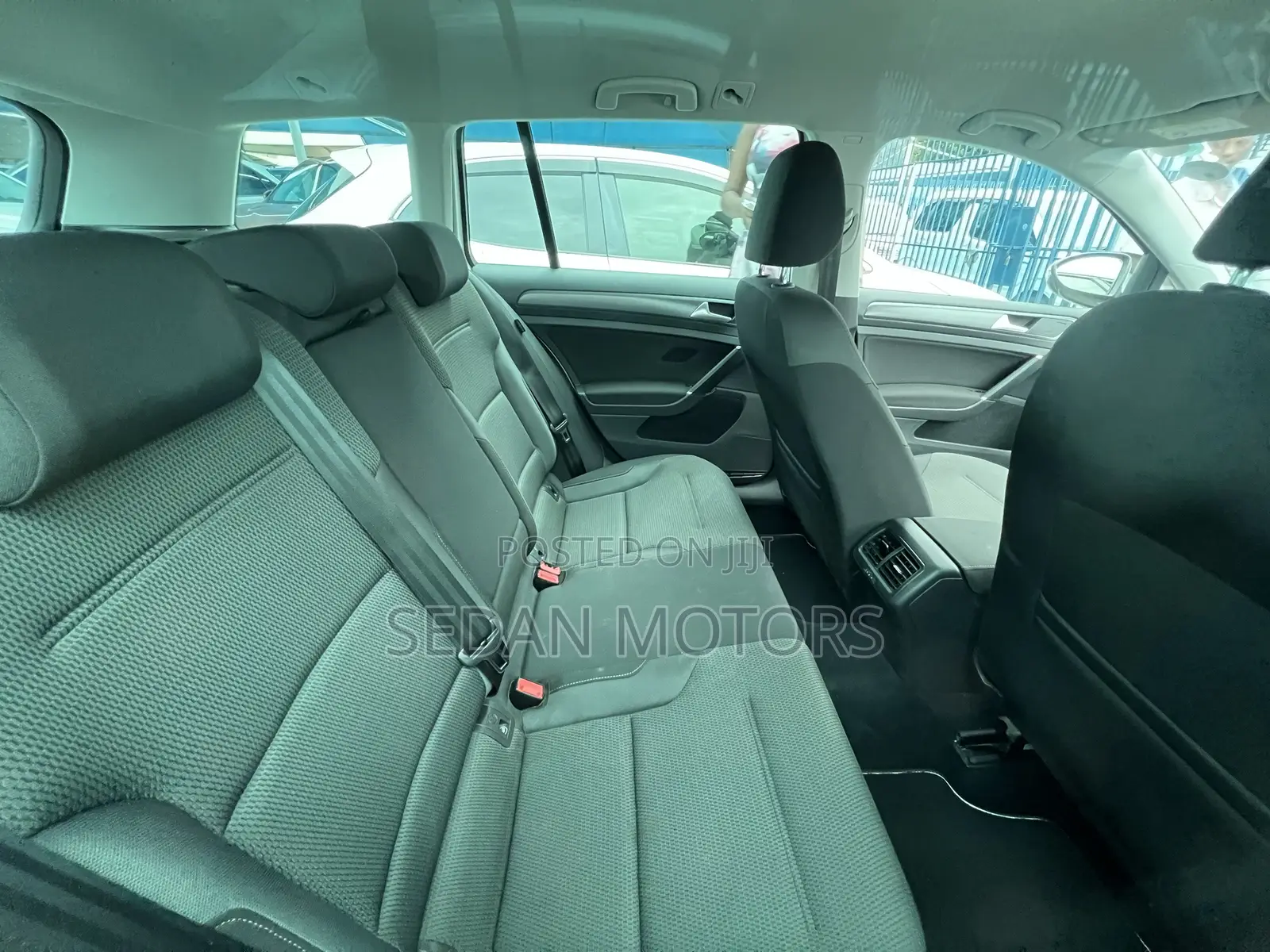 Volkswagen Golf 2019 White