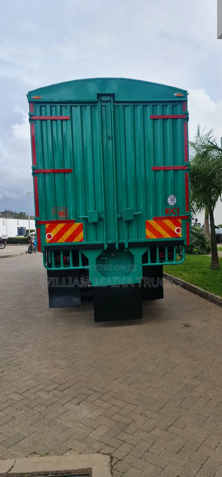 Isuzu Fvz Closed Body 2026