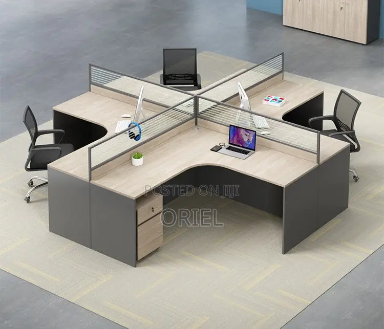 Office Workstation : Executive 4-Way Curved Office Workstation