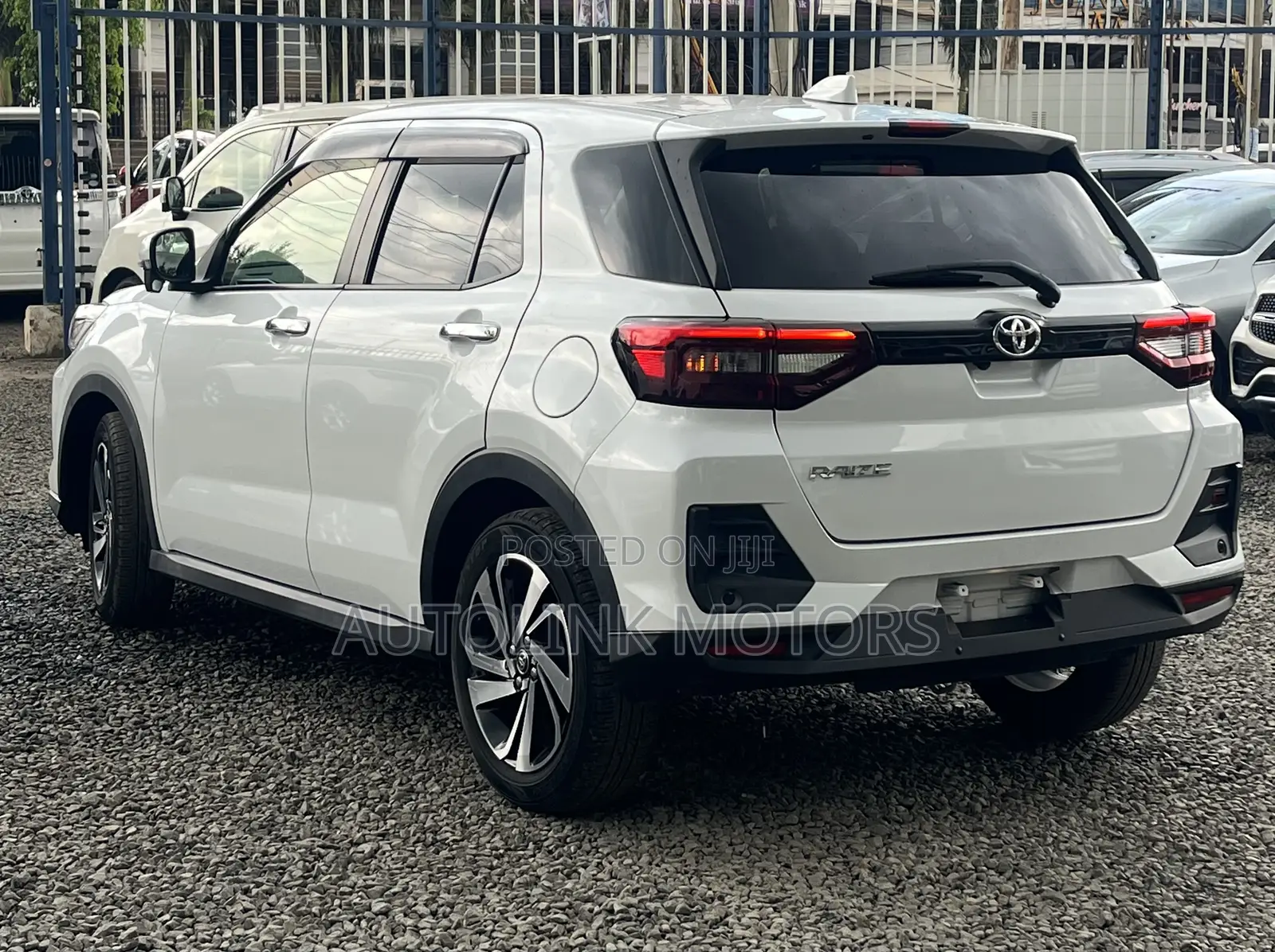 Toyota Raize 1.0 FWD 2019 White
