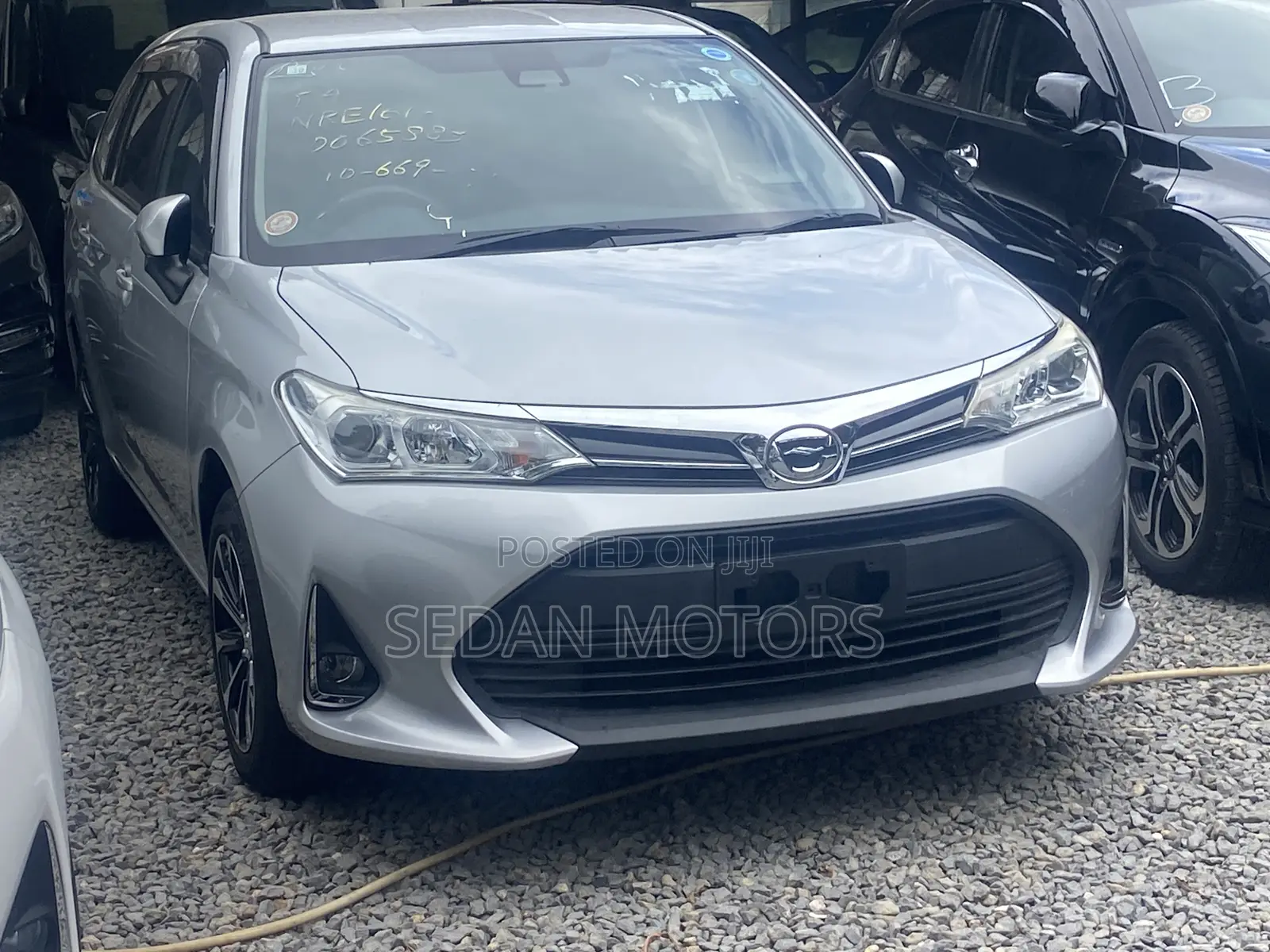 Toyota Corolla Fielder 2019 Silver